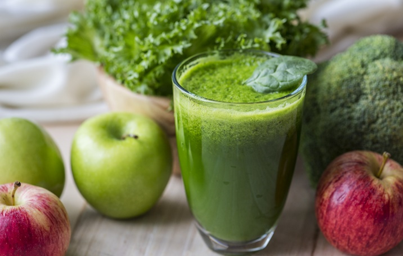 Detox – sumo de Couve com maçã